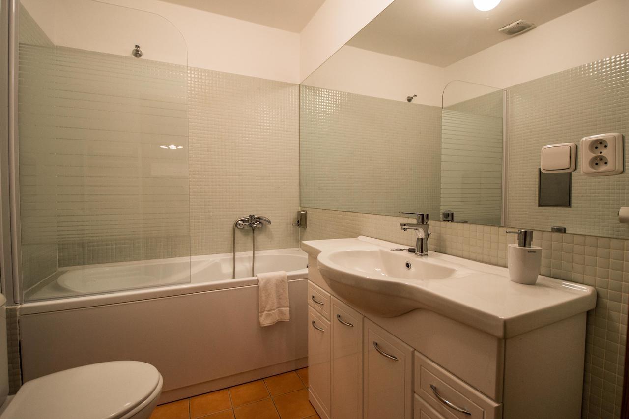 פראג Stylish Apartments Close To Eden Garden מראה חיצוני תמונה