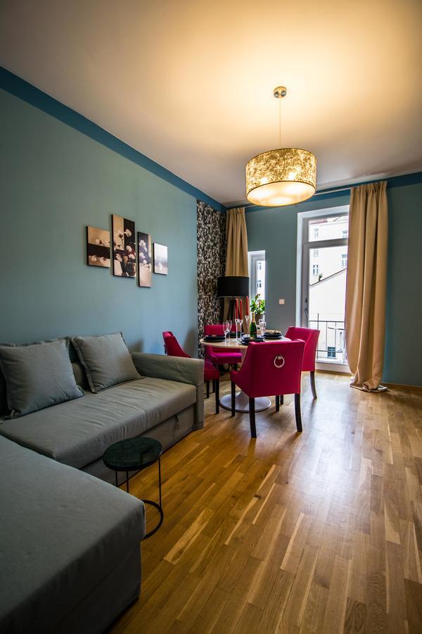 פראג Stylish Apartments Close To Eden Garden מראה חיצוני תמונה