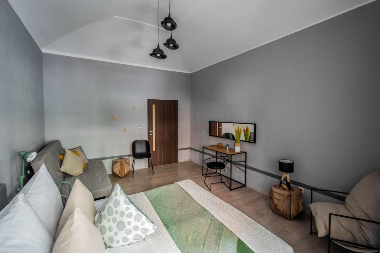 פראג Stylish Apartments Close To Eden Garden מראה חיצוני תמונה